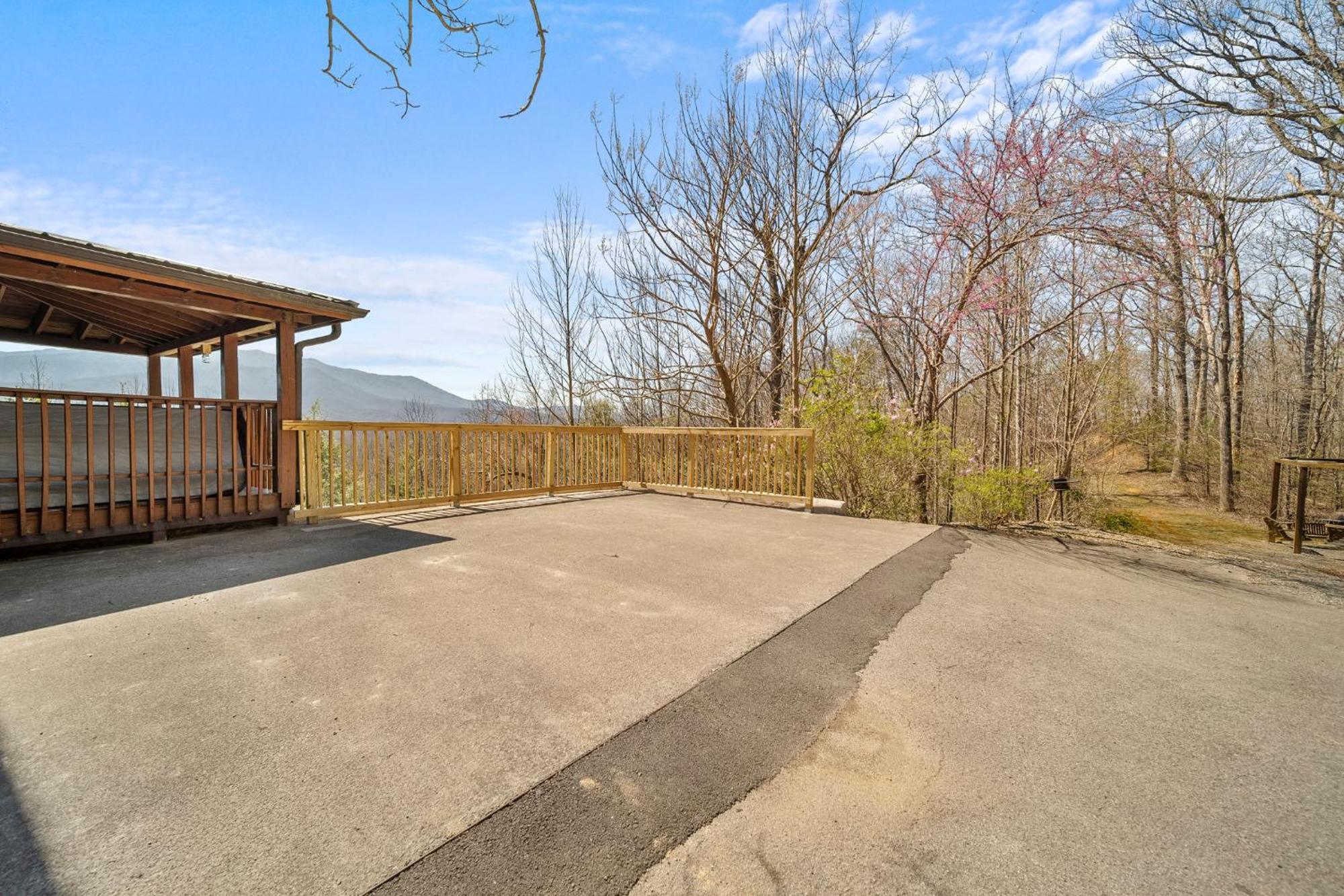 Stairway To Heaven Cabin By Staycating Gatlinburg Exterior photo